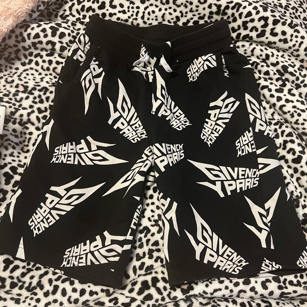 Givency Lounge Shorts